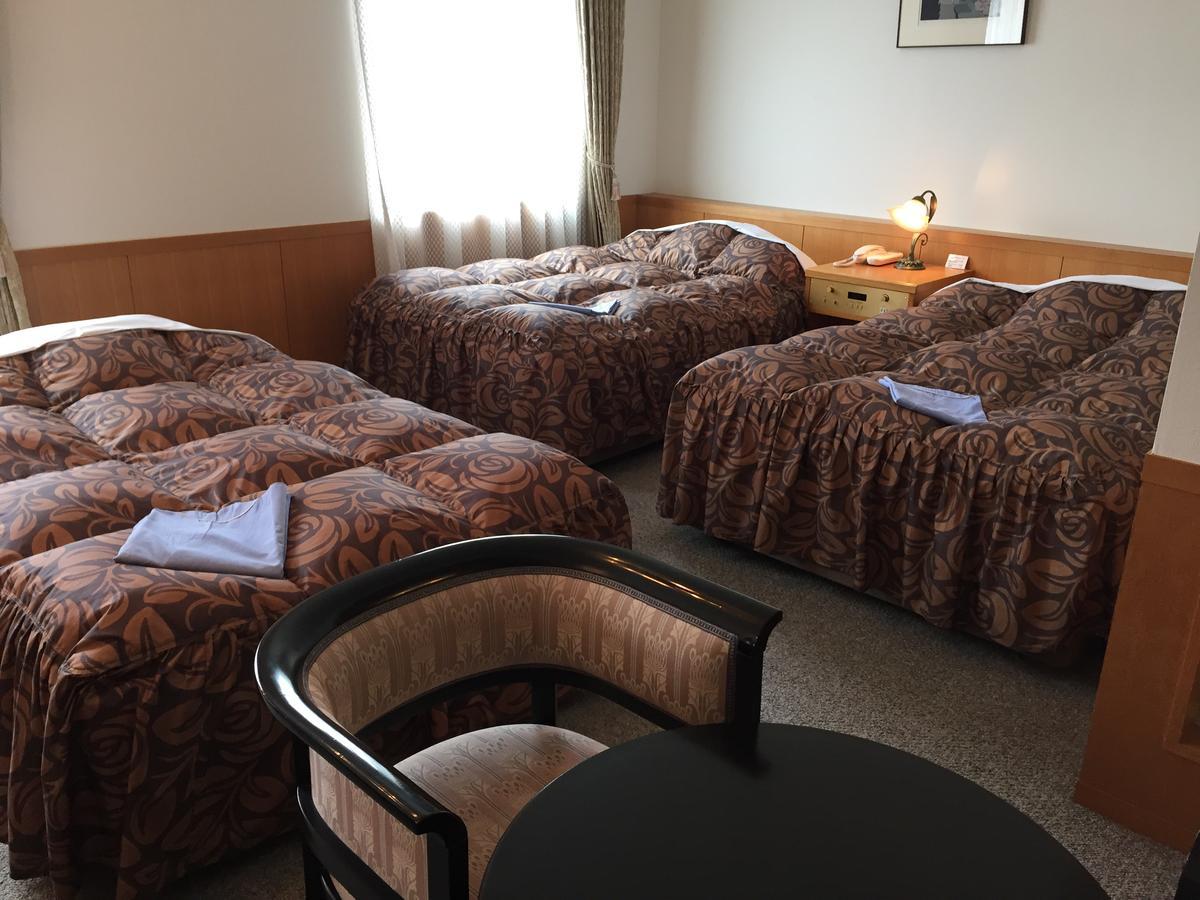 Hotel Socia Hita Bagian luar foto